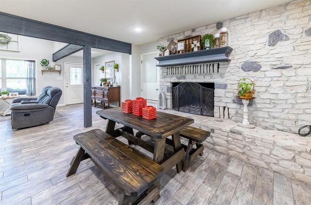 7338 FM 1624, Lexington, TX 78947