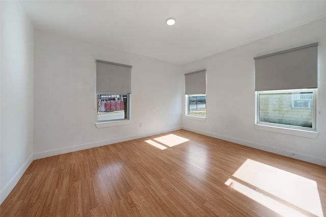 3214 King Street, Greenville, TX 75401