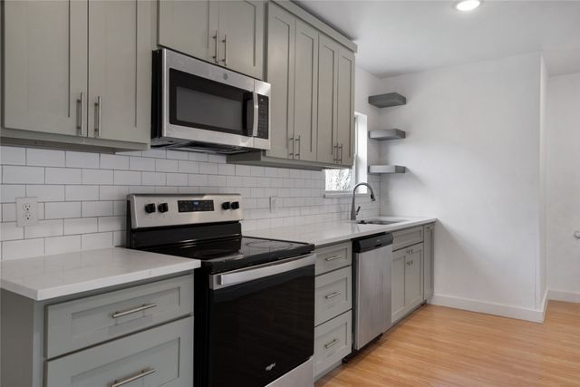 3214 King Street, Greenville, TX 75401