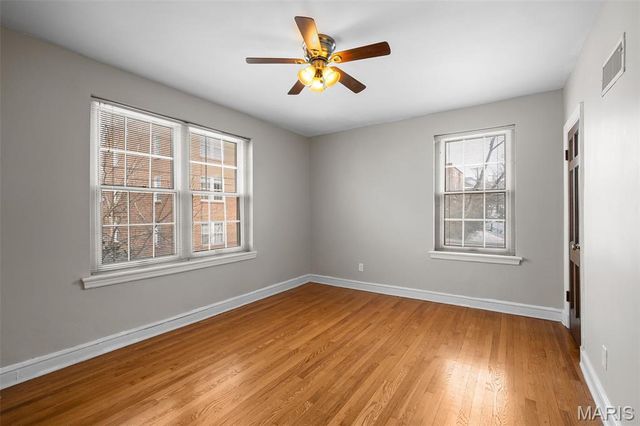 7545 Wellington Way 2B, St Louis, MO 63105