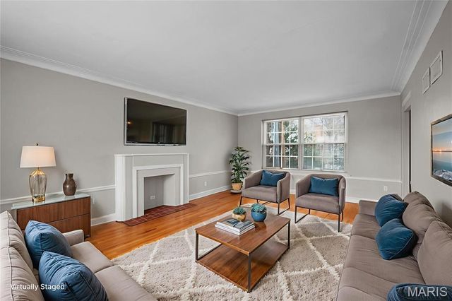 7545 Wellington Way 2B, St Louis, MO 63105