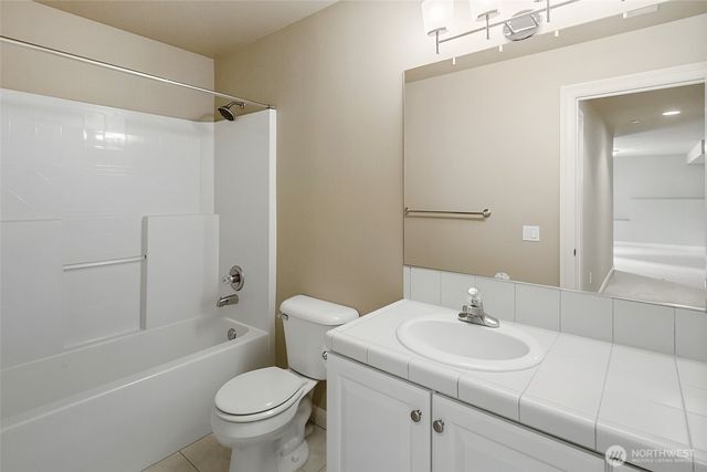 8701 113th Avenue SE, Newcastle, WA 98056