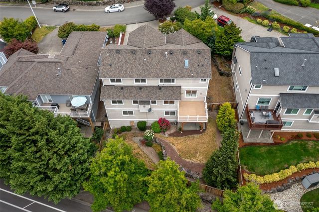 8701 113th Avenue SE, Newcastle, WA 98056