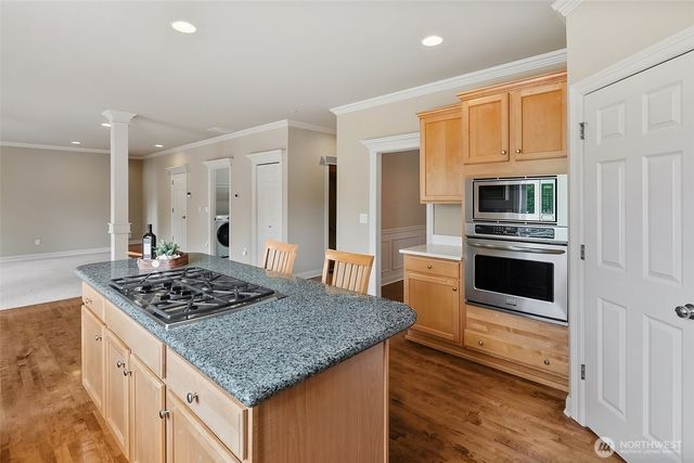 8701 113th Avenue SE, Newcastle, WA 98056