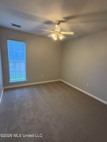 5108 Rocky Point Drive, Southaven, MS 38672
