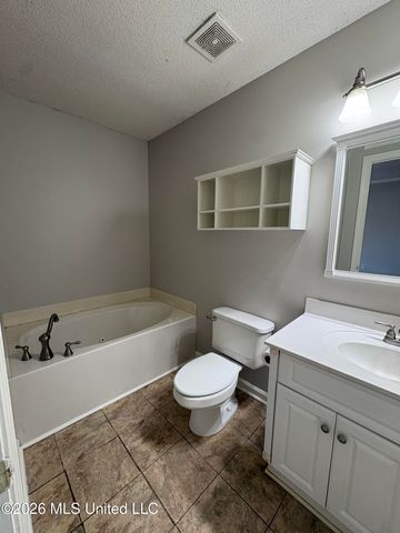 5108 Rocky Point Drive, Southaven, MS 38672