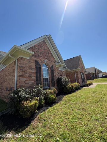 5108 Rocky Point Drive, Southaven, MS 38672