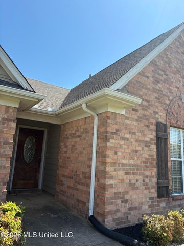 5108 Rocky Point Drive, Southaven, MS 38672