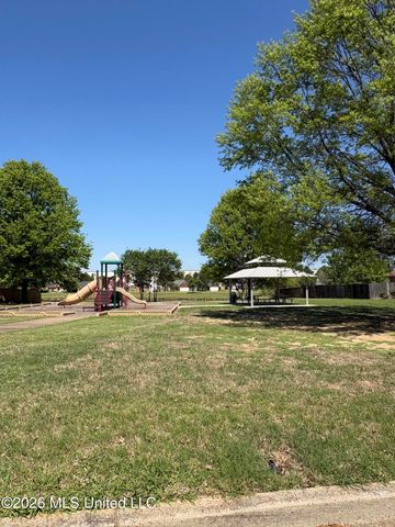 5108 Rocky Point Drive, Southaven, MS 38672
