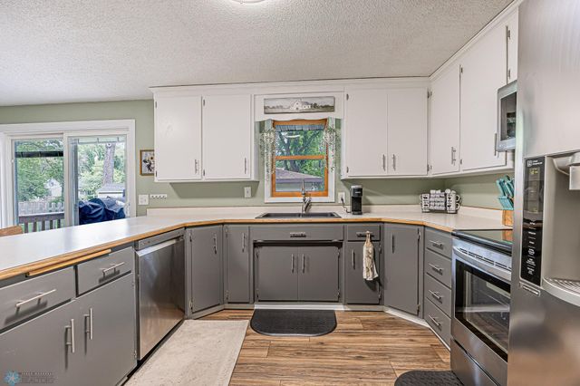 1630 12 Avenue S, Fargo, ND 58103