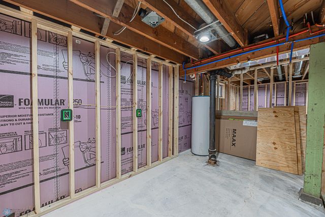 1630 12 Avenue S, Fargo, ND 58103