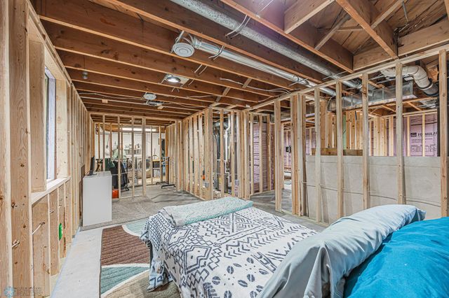 1630 12 Avenue S, Fargo, ND 58103
