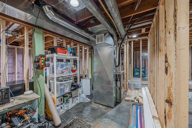 1630 12 Avenue S, Fargo, ND 58103