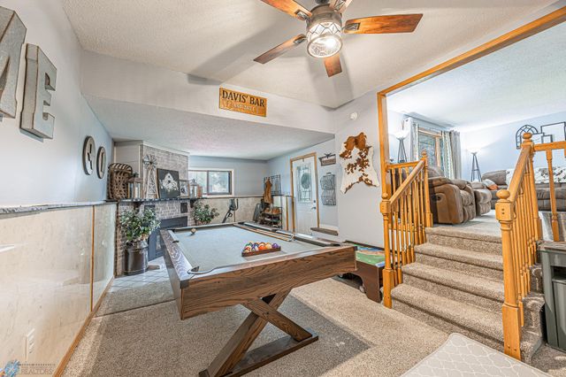 1630 12 Avenue S, Fargo, ND 58103
