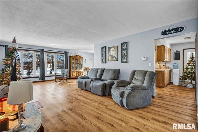 107 BROOKWOOD Court, Washington, IL 61571