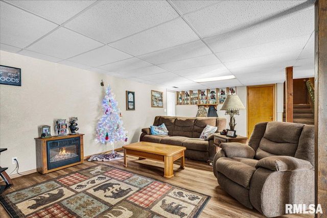 107 BROOKWOOD Court, Washington, IL 61571