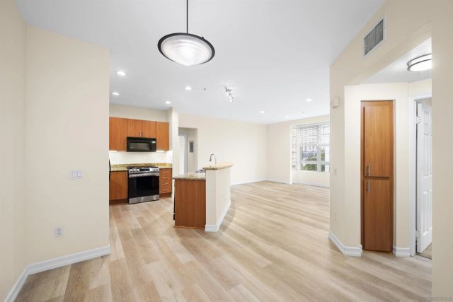 1480 Broadway 2324, San Diego, CA 92101