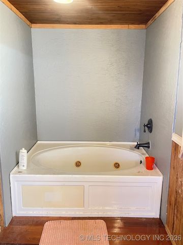 443600 E 300 Road, Vinita, OK 74301