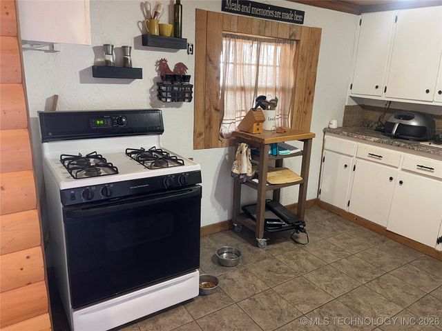 443600 E 300 Road, Vinita, OK 74301