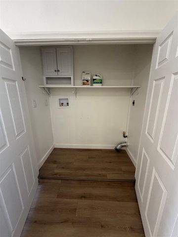 1206 Stonecrest Drive, Houston, TX 77018