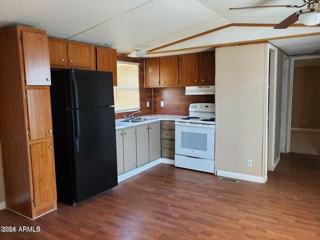 708 W MCMURRAY Boulevard 5, Casa Grande, AZ 85122