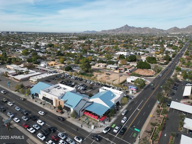 3834 E INDIAN SCHOOL Road, Phoenix, AZ 85018