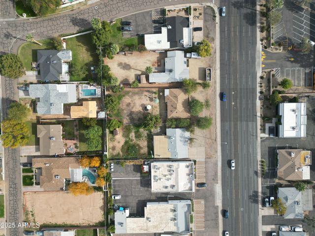 3834 E INDIAN SCHOOL Road, Phoenix, AZ 85018