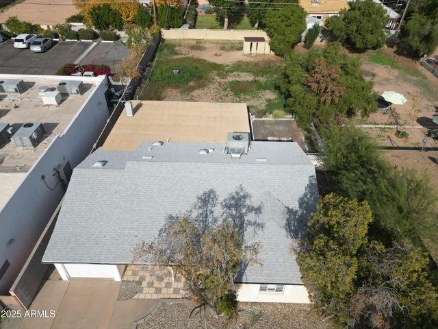 3834 E INDIAN SCHOOL Road, Phoenix, AZ 85018