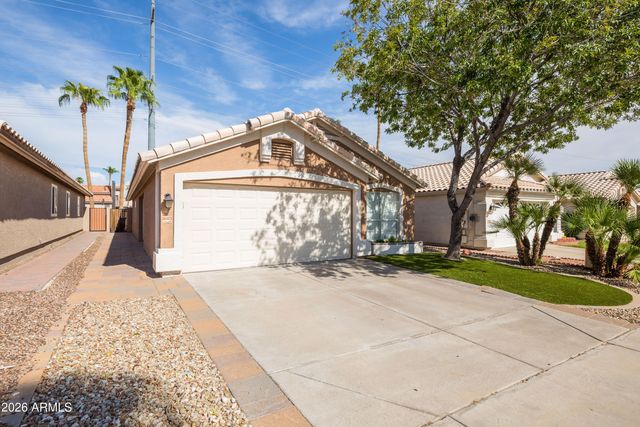 16023 S 40th Way, Phoenix, AZ 85048