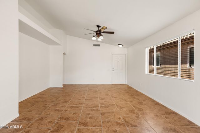 16023 S 40th Way, Phoenix, AZ 85048