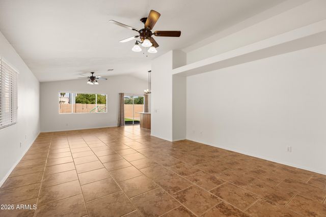 16023 S 40th Way, Phoenix, AZ 85048
