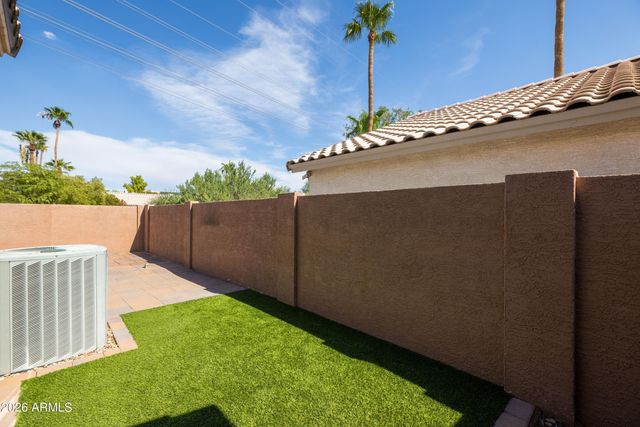 16023 S 40th Way, Phoenix, AZ 85048