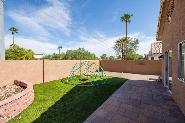 16023 S 40th Way, Phoenix, AZ 85048