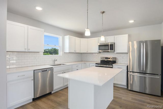 1216 Lockes Street, Howell, MI 48843