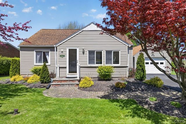 302 Bacon Street, Geddes, NY 13209