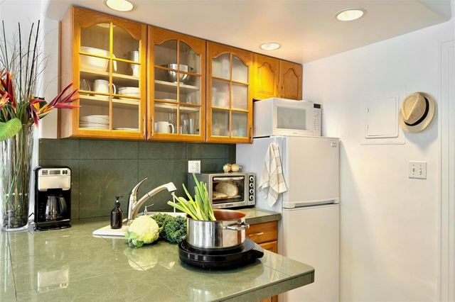 235 Sunrise Avenue 2217, Palm Beach, FL 33480