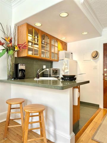 235 Sunrise Avenue 2217, Palm Beach, FL 33480