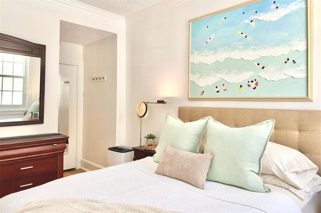 235 Sunrise Avenue 2217, Palm Beach, FL 33480