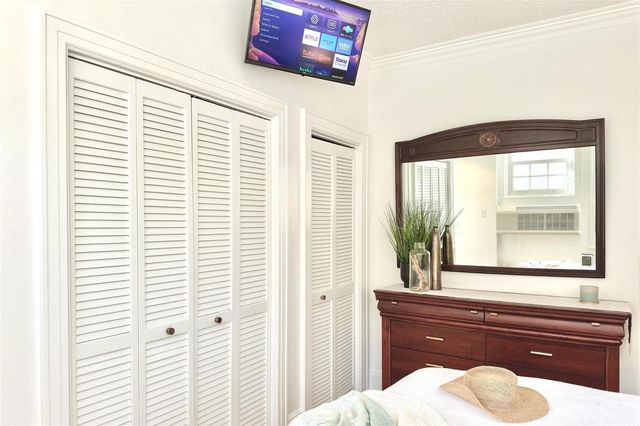 235 Sunrise Avenue 2217, Palm Beach, FL 33480