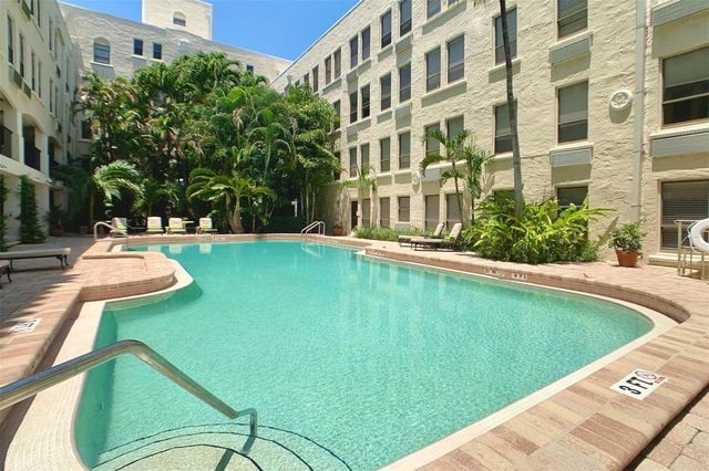 235 Sunrise Avenue 2217, Palm Beach, FL 33480