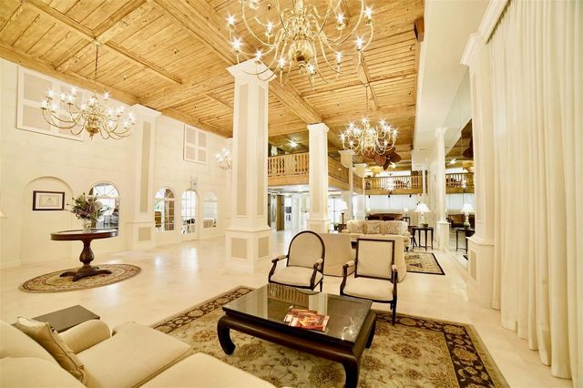 235 Sunrise Avenue 2217, Palm Beach, FL 33480