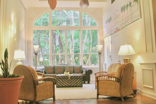 235 Sunrise Avenue 2217, Palm Beach, FL 33480