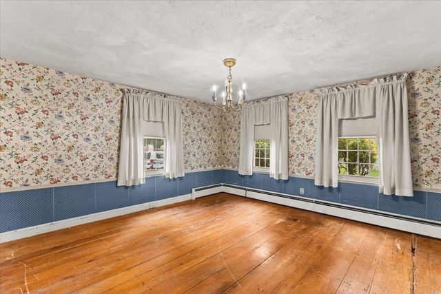 55 Emory St, Brockton, MA 02301