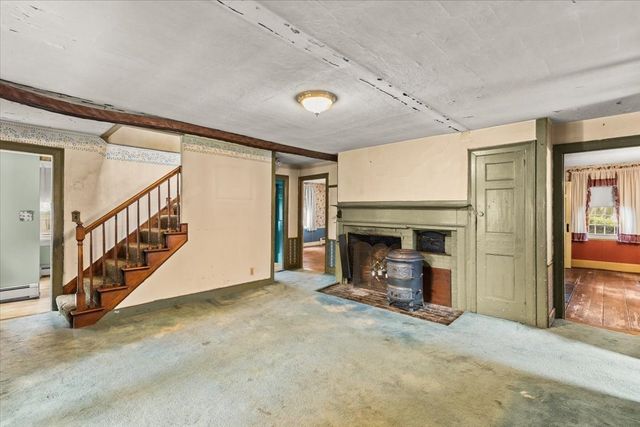 55 Emory St, Brockton, MA 02301