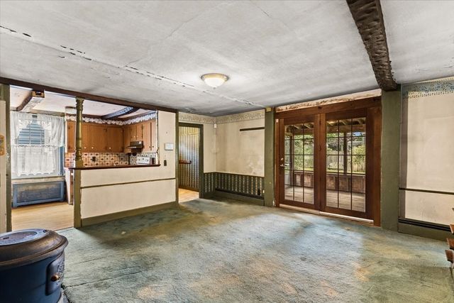 55 Emory St, Brockton, MA 02301