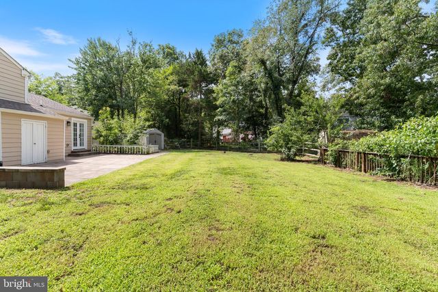 2119 GIBBONS CT, Waldorf, MD 20602