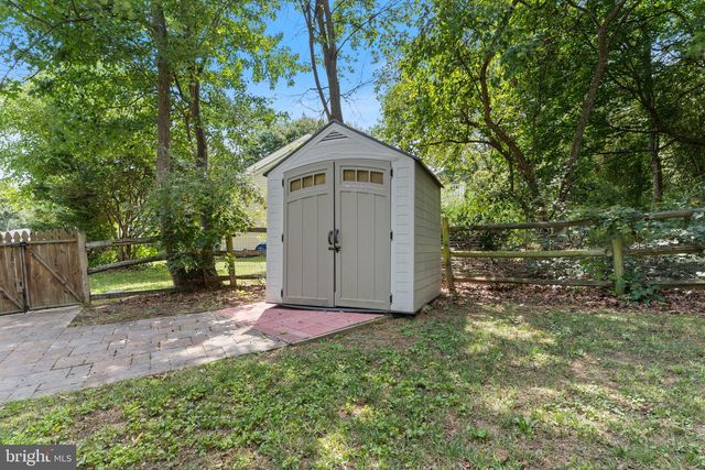 2119 GIBBONS CT, Waldorf, MD 20602
