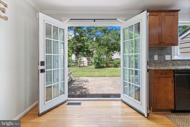 2119 GIBBONS CT, Waldorf, MD 20602
