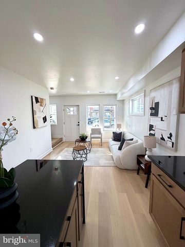 1416 KEARNY ST NE, Washington, DC 20017