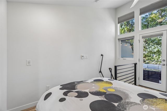 3857 21st Avenue SW, Seattle, WA 98106